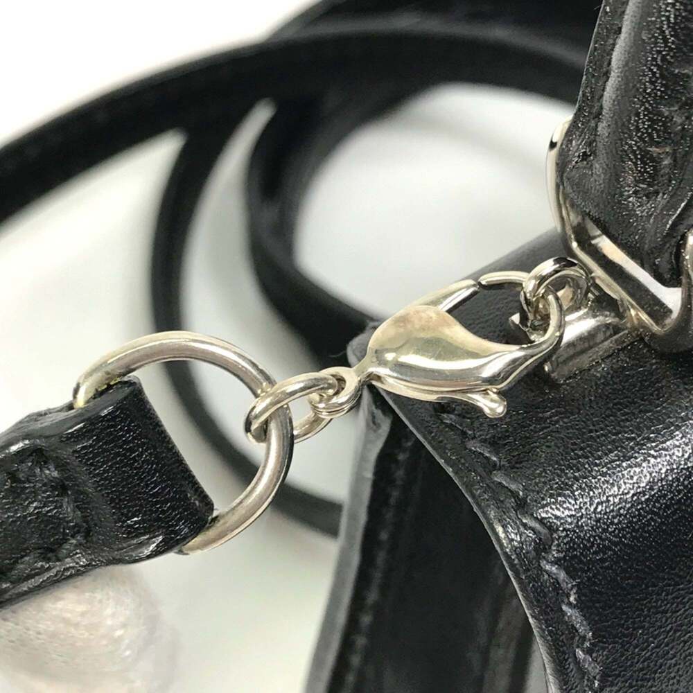 GUCCI Authentic Black Shoulder Bag - Picture 8 of 15